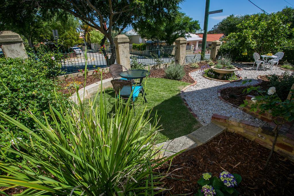 Villa Danum House Fremantle Exterior foto