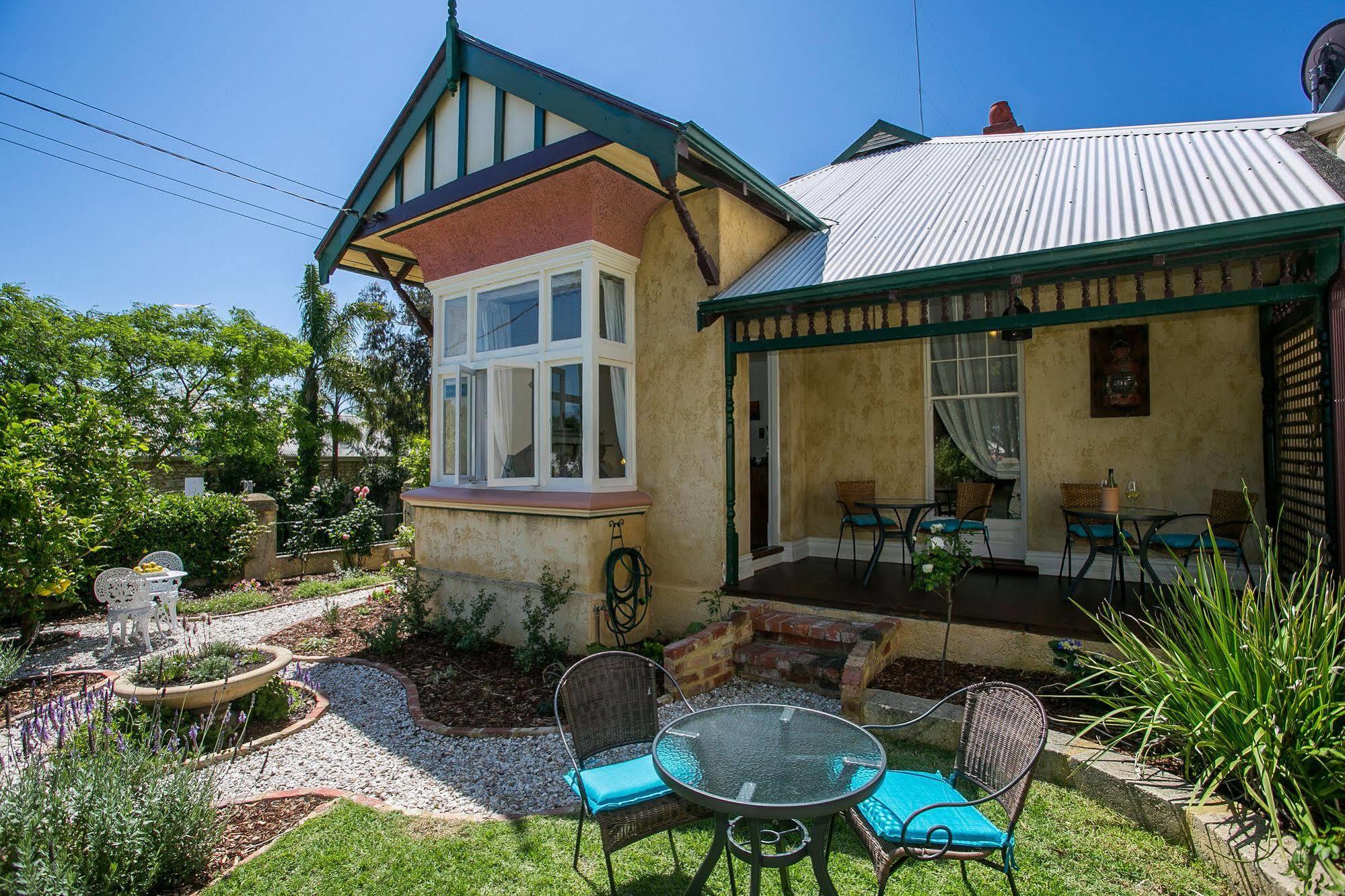 Villa Danum House Fremantle Exterior foto